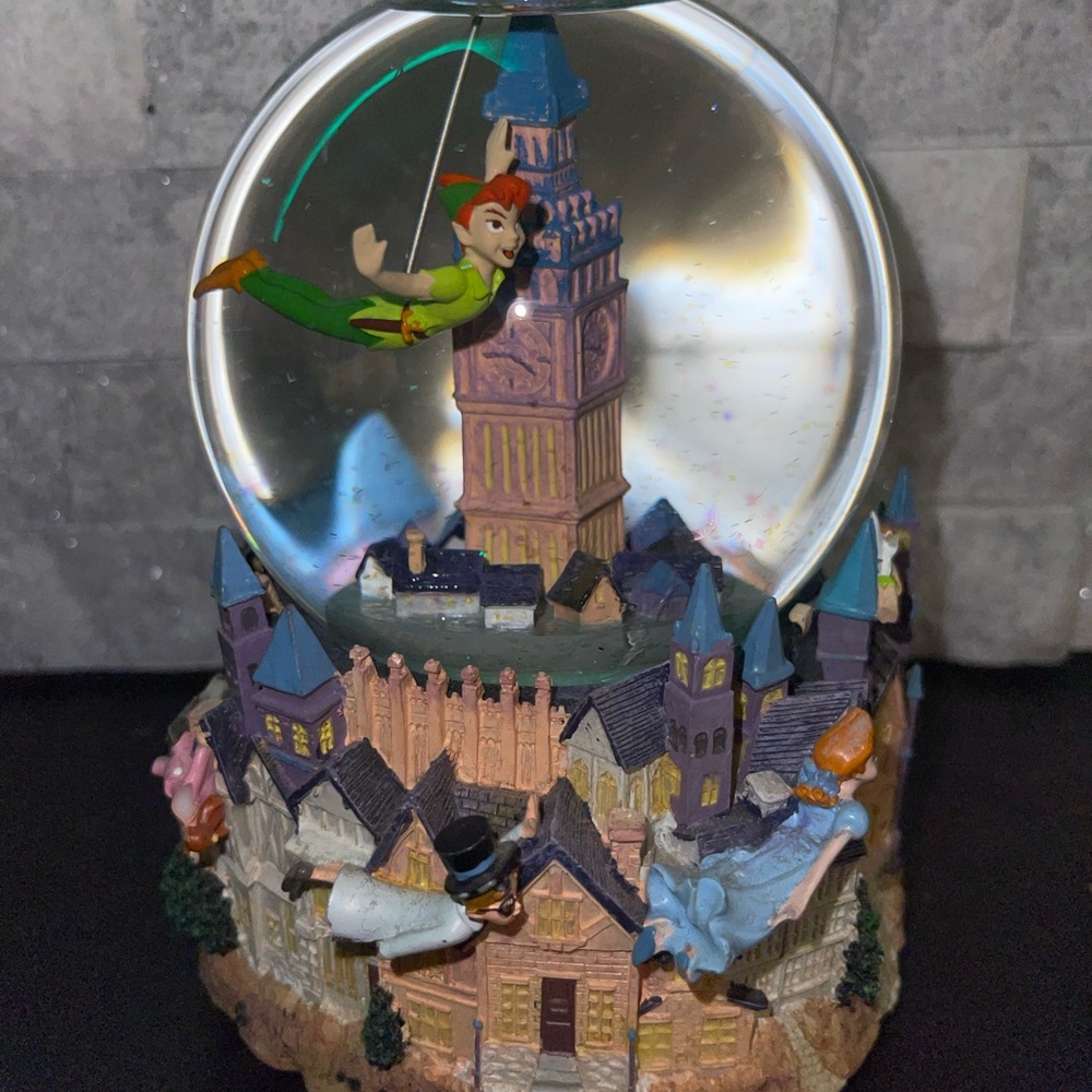 Peter Pan Snow Globe